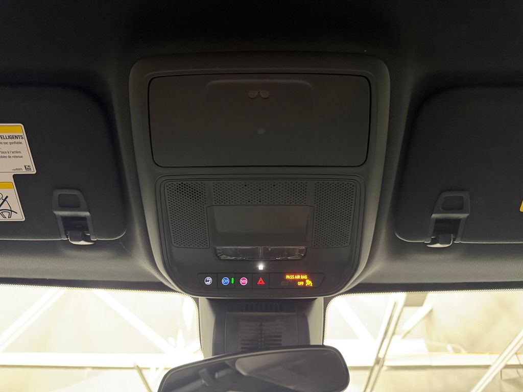 2027 GMC Terrain AT4 - Photo 30
