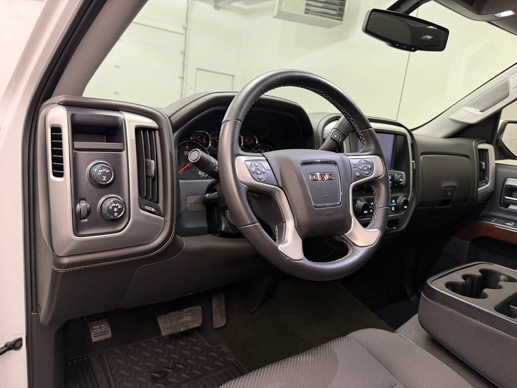 Used 2018 GMC Sierra 1500 SLE Truck Crew Cab