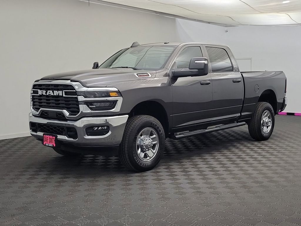 2025 Ram 2500 Tradesman photo 2