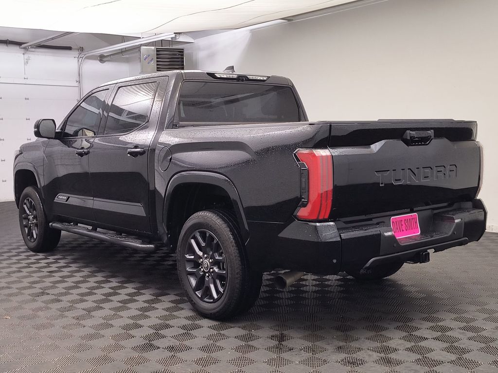 2022 Toyota Tundra Platinum photo 3