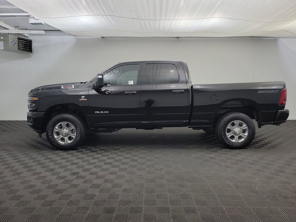New 2025 Ram 2500 Big Horn Crew Cab