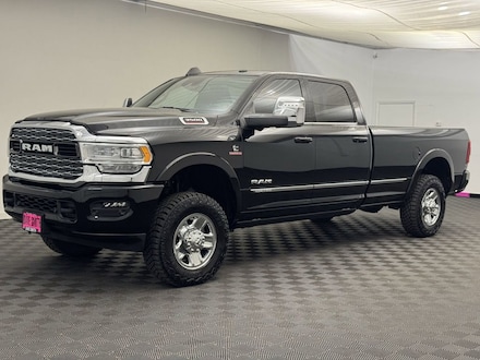 2024 Ram 3500 Limited Truck Crew Cab