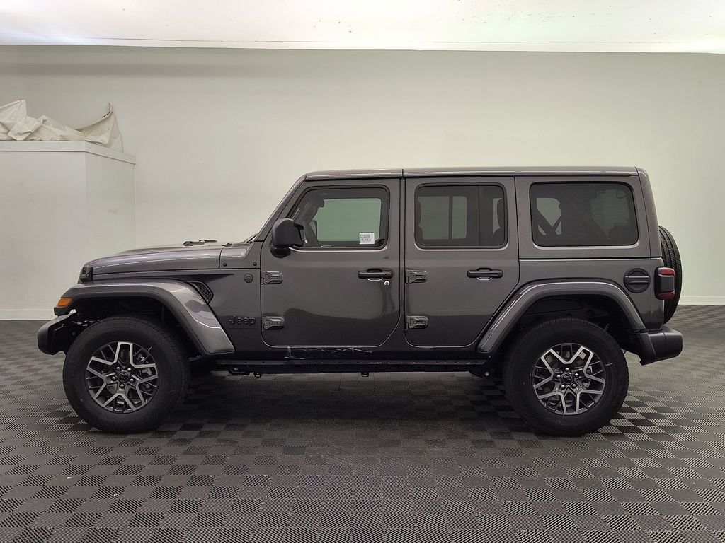 2026 Jeep Wrangler Sahara photo 2