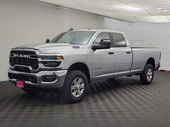 2026 Ram 3500 Big Horn Crew Cab