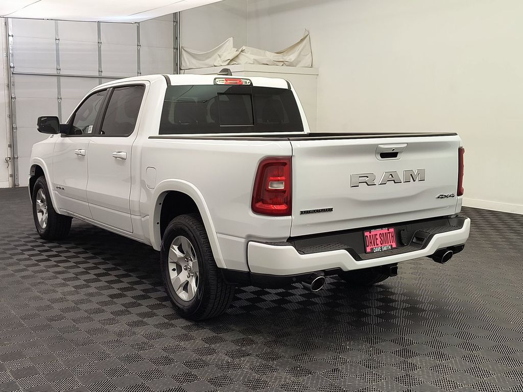 2025 Ram 1500 Big Horn photo 3