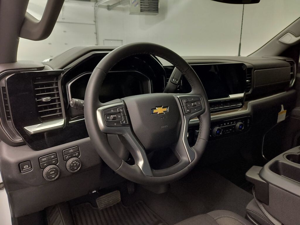 Used 2026 Chevrolet Silverado 3500 LT Truck Crew Cab