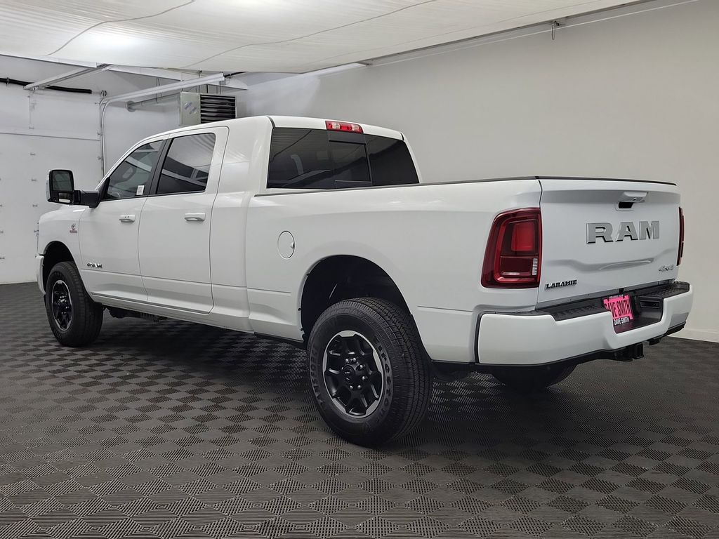 2025 Ram 3500 Laramie photo 3
