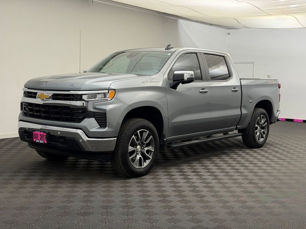 Used 2024 Chevrolet Silverado 1500 LT w/1LT Truck Crew Cab