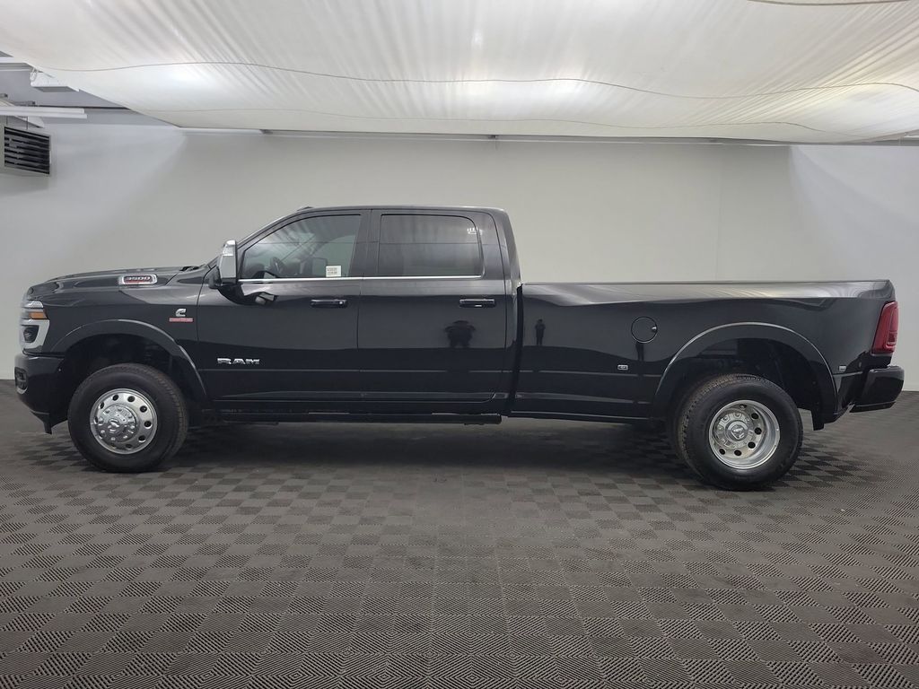 2025 Ram 3500 Longhorn photo 2