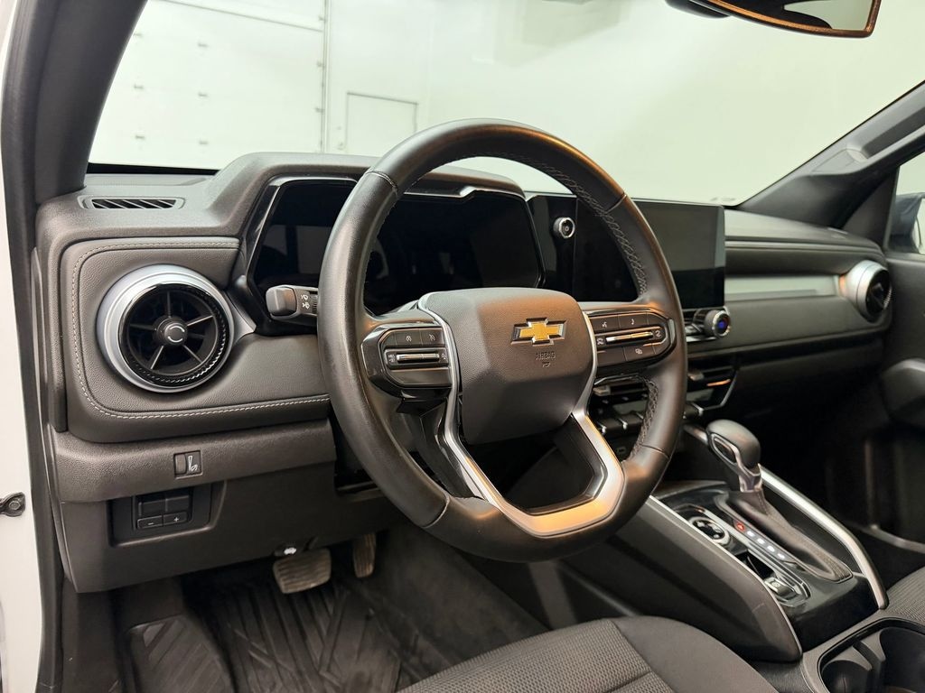 Used 2023 Chevrolet Colorado LT Truck Crew Cab