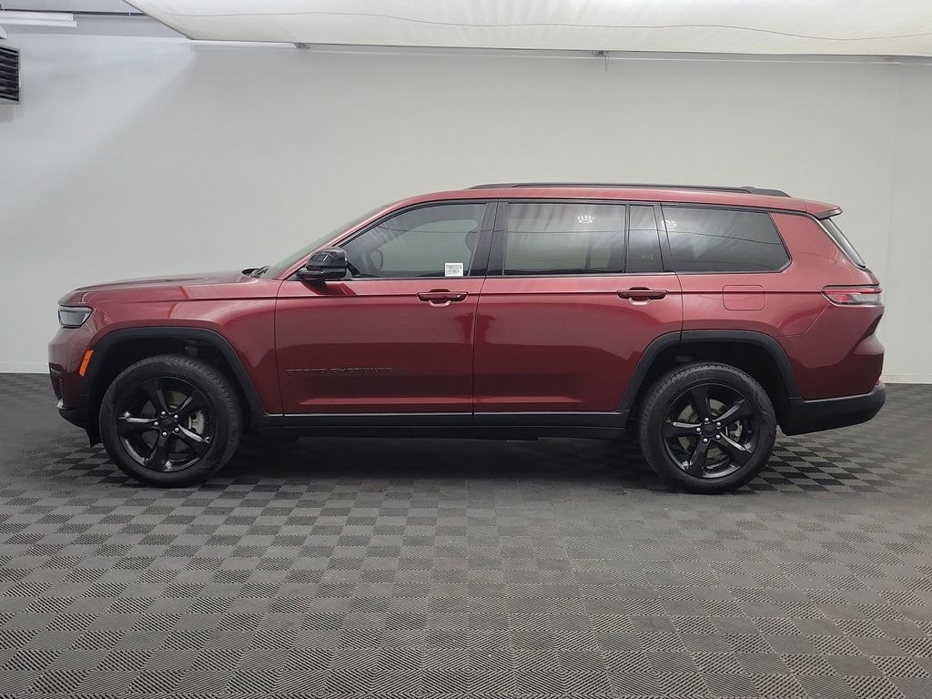 Certified 2023 Jeep Grand Cherokee L L Laredo SUV
