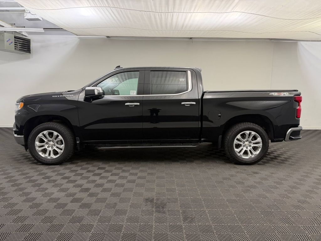 Used 2022 Chevrolet Silverado 1500 LTZ Truck Crew Cab