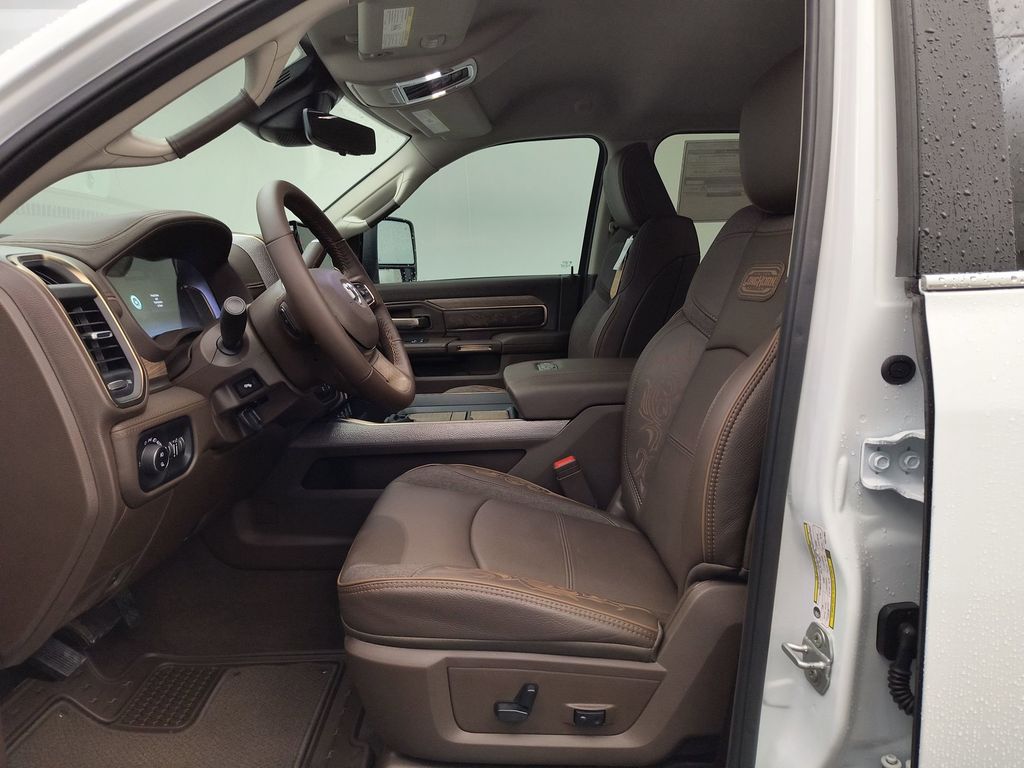 2026 Ram 3500 Limited photo 4