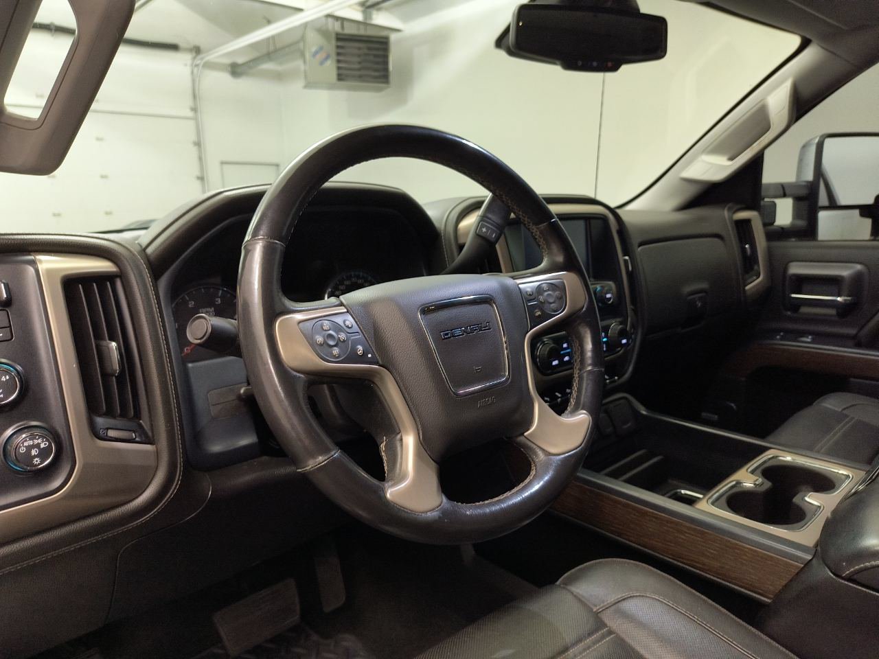Used 2018 GMC Sierra 2500 Denali Truck Crew Cab