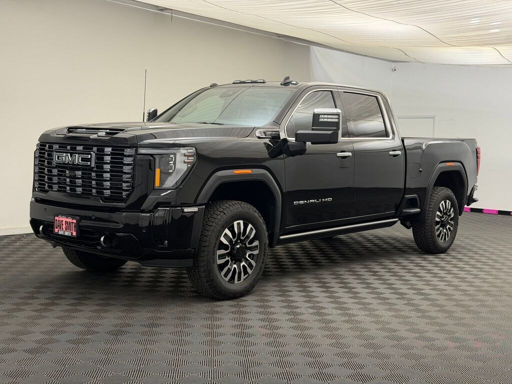 New 2026 GMC Sierra Denali Ultimate Crew Cab