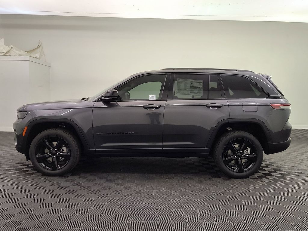 New 2025 Jeep Grand Cherokee Limited Sport Utility