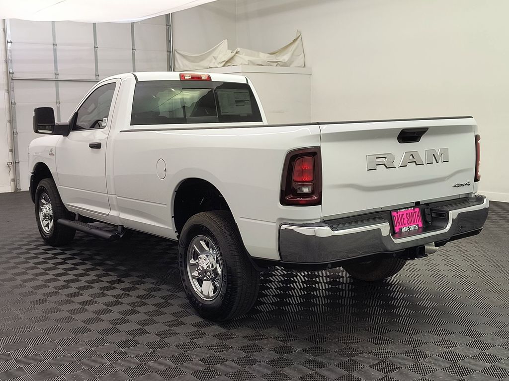2025 Ram 3500 Tradesman photo 3