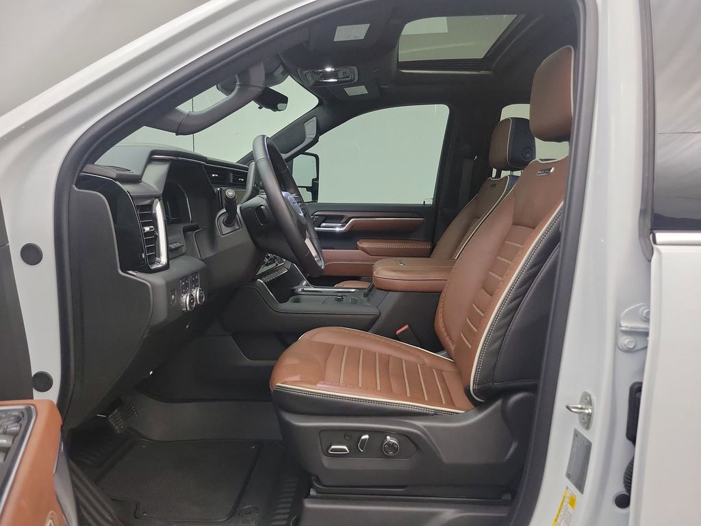2024 Gmc Sierra 3500 Denali Ultimate photo 4
