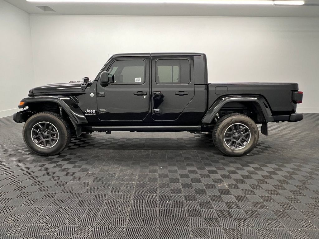 Used 2021 Jeep Gladiator Overland Truck Crew Cab