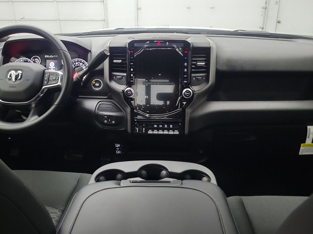 2026 Ram 2500 Tradesman photo 4