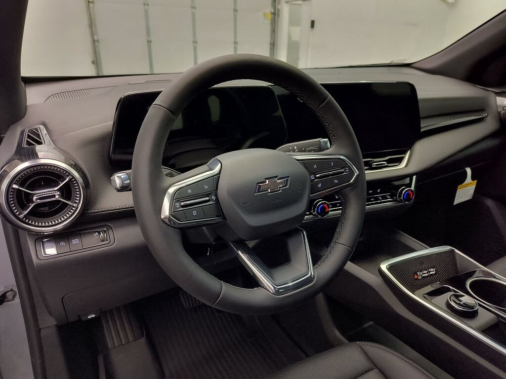 New 2026 Chevrolet Equinox FWD LT Sport Utility