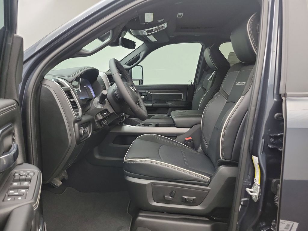 2026 Ram 3500 Laramie photo 4