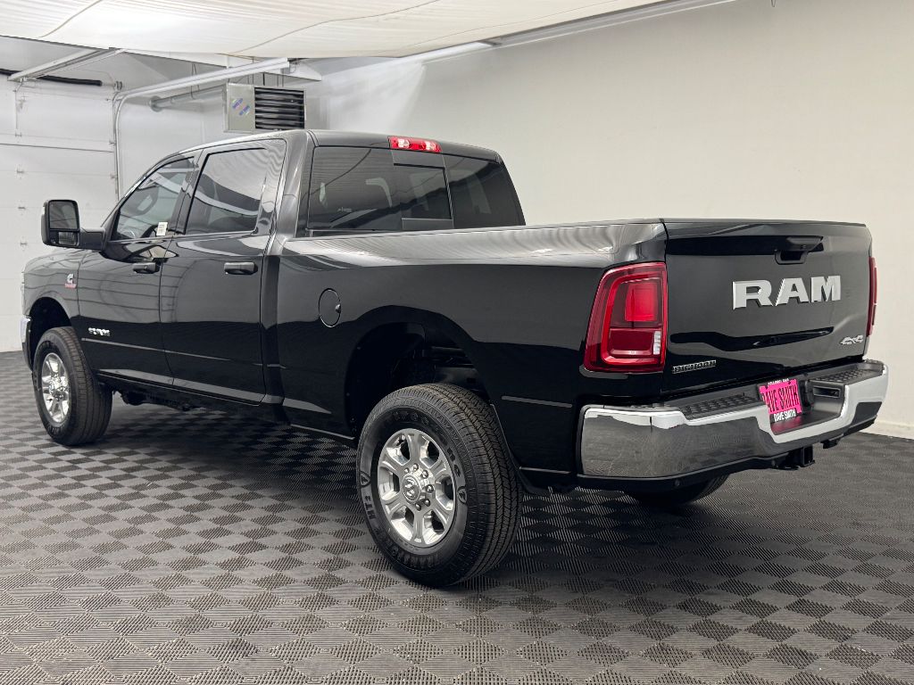 2025 Ram 2500 Big Horn photo 3