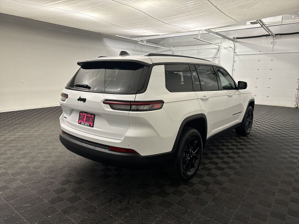2025 Jeep Grand Cherokee L Altitude - Photo 8