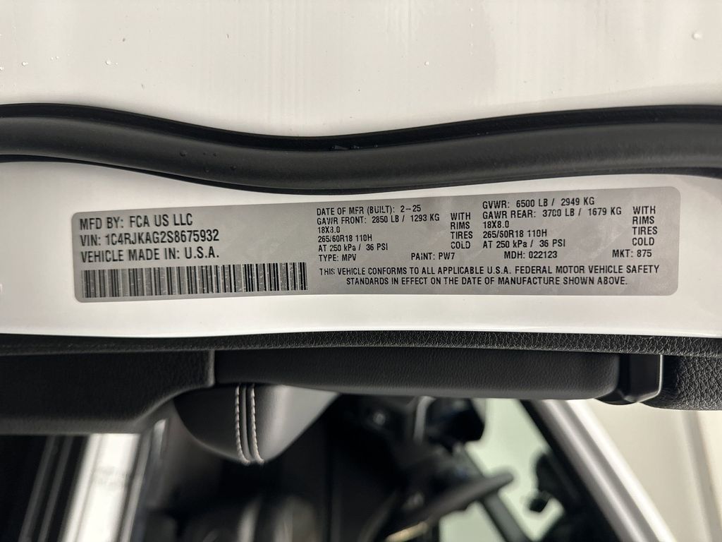 2025 Jeep Grand Cherokee L Altitude - Photo 18