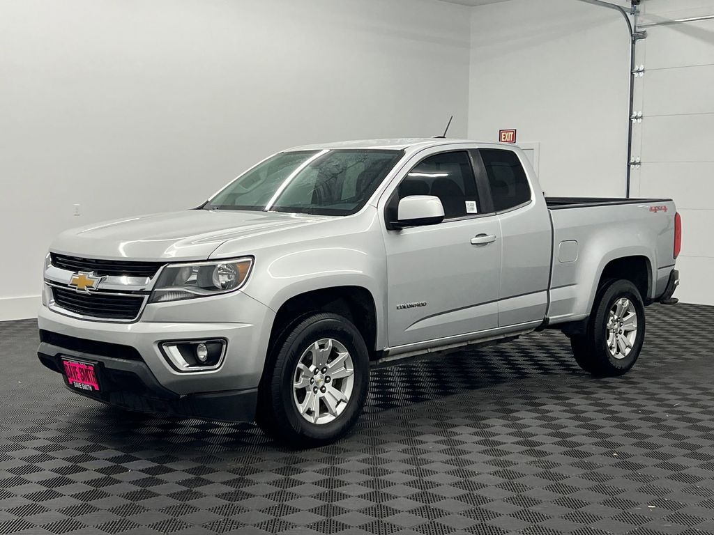 Used 2017 Chevrolet Colorado LT Truck Extended Cab