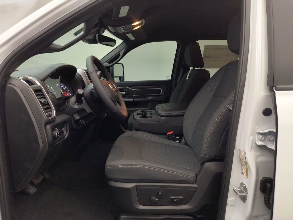 New 2026 Ram 3500 Big Horn Crew Cab