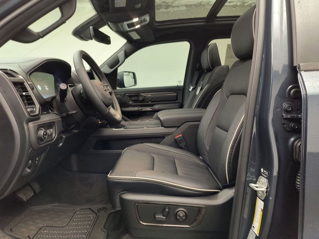 New 2026 Ram 1500 Limited Crew Cab