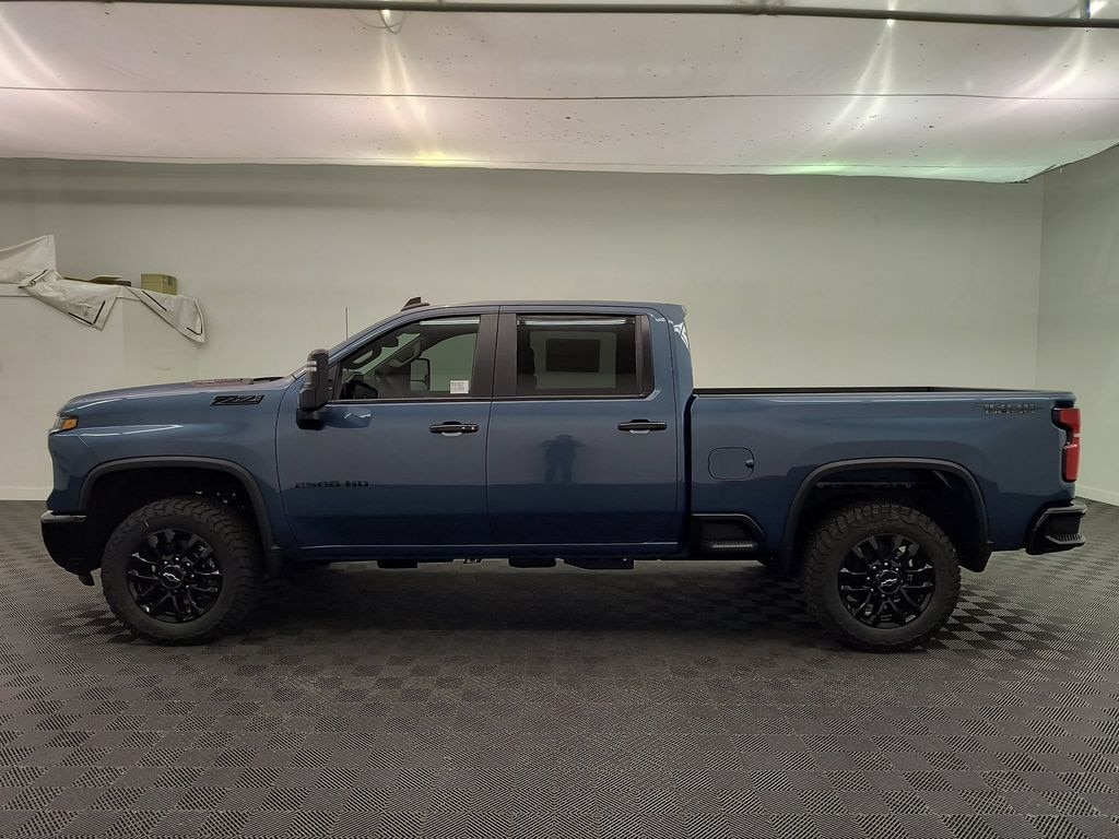 New 2026 Chevrolet Silverado 2500 LT Crew Cab