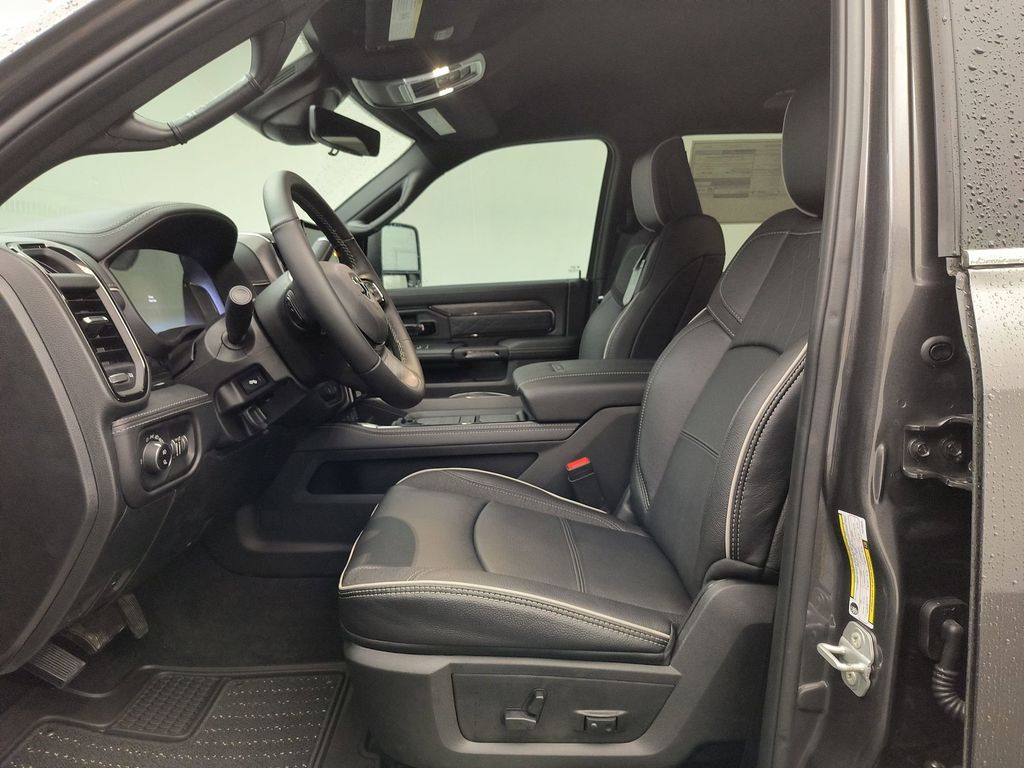 2026 Ram 3500 Limited photo 2