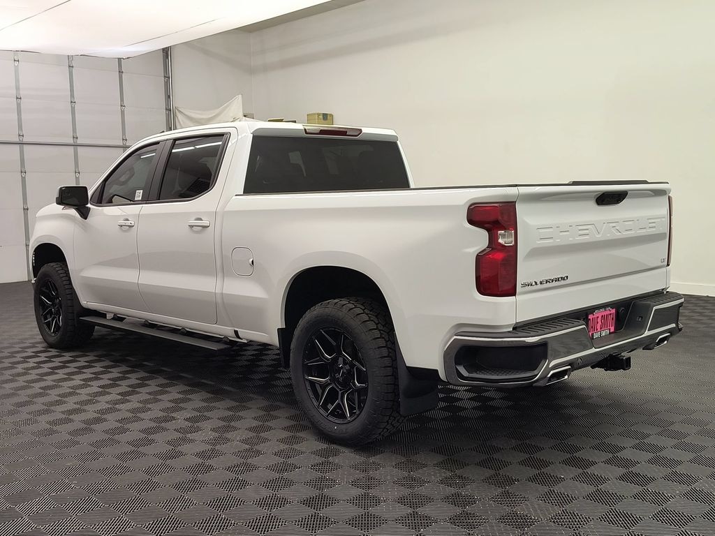 New 2026 Chevrolet Silverado 1500 LT Crew Cab