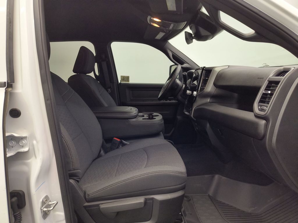 2025 RAM 2500 Tradesman - Photo 29