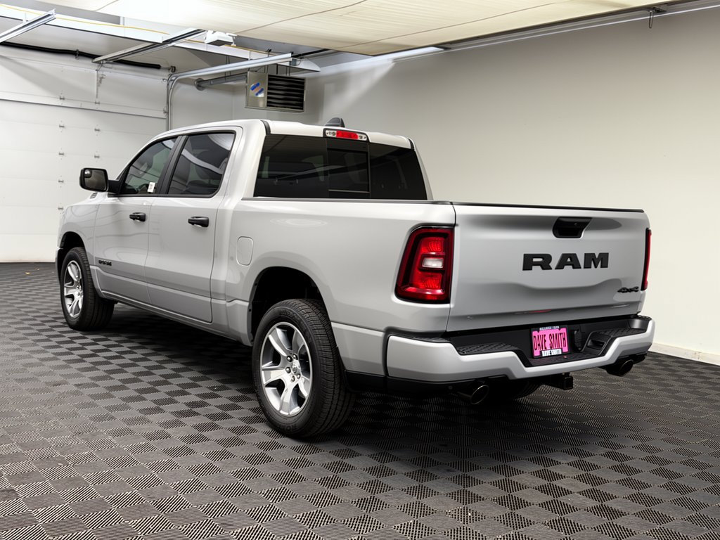 New 2027 Ram 1500 Express Crew Cab