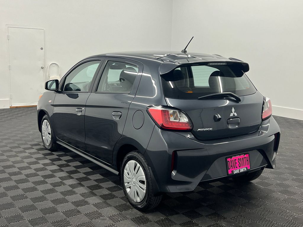 2024 Mitsubishi Mirage ES photo 3