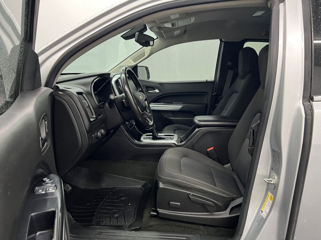 Used 2017 Chevrolet Colorado LT Truck Extended Cab