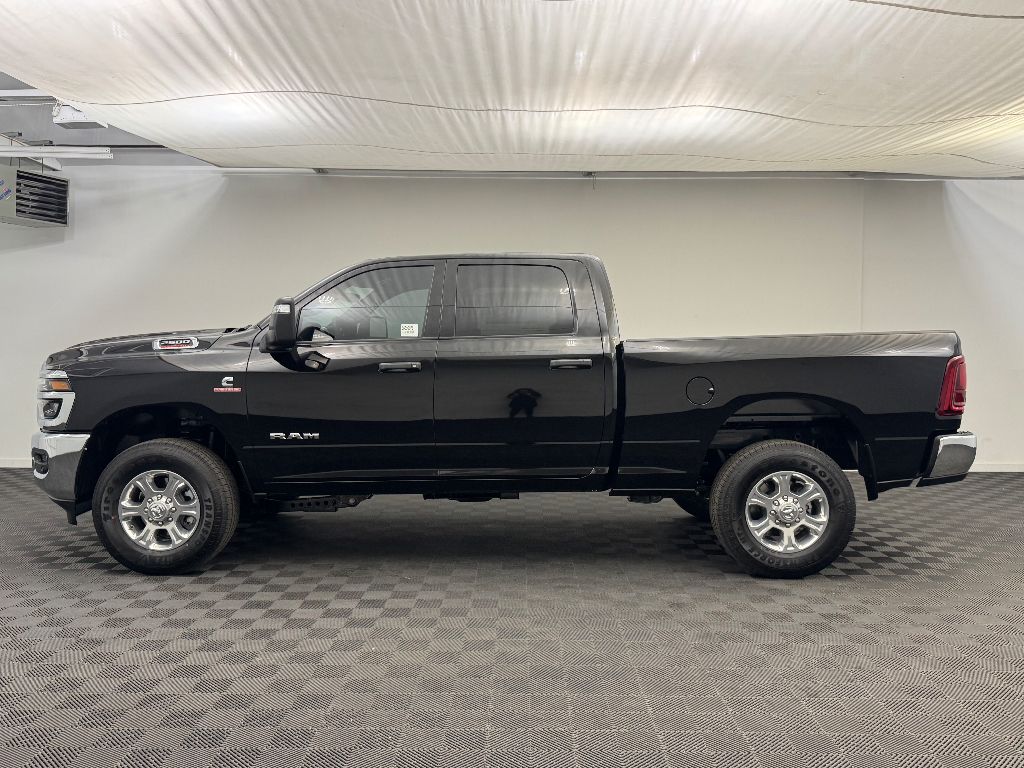 2025 Ram 2500 Big Horn photo 2