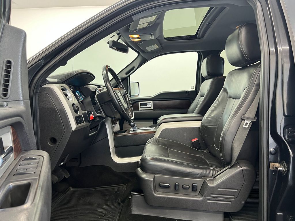 2012 Ford F-150 Lariat photo 4