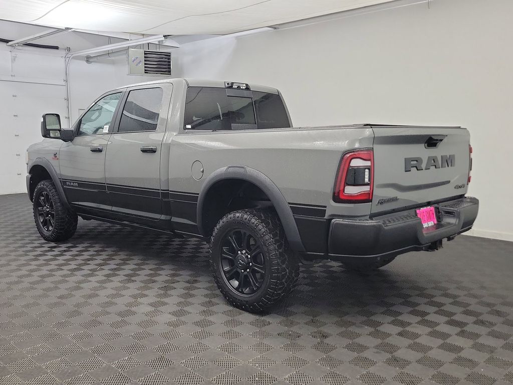 2024 Ram 2500 Power Wagon photo 3