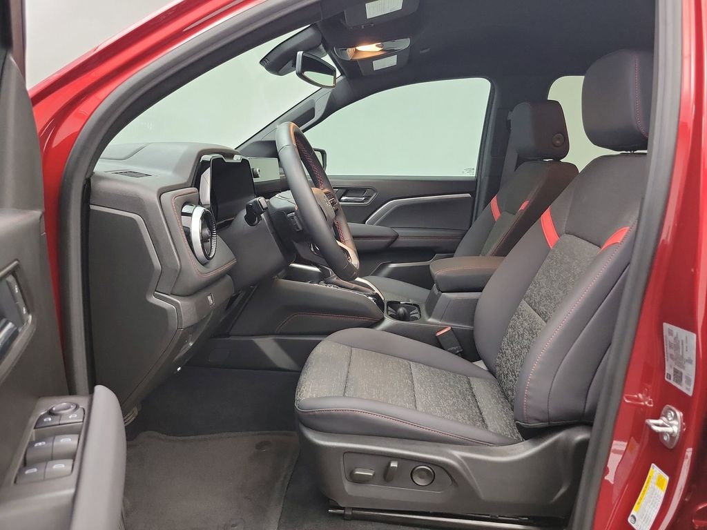 Used 2025 Chevrolet Colorado Z71 Truck Crew Cab