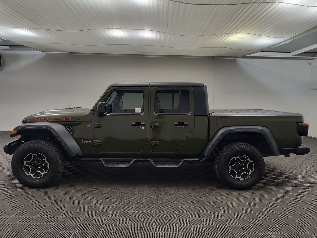 Used 2022 Jeep Gladiator Mojave Truck Crew Cab
