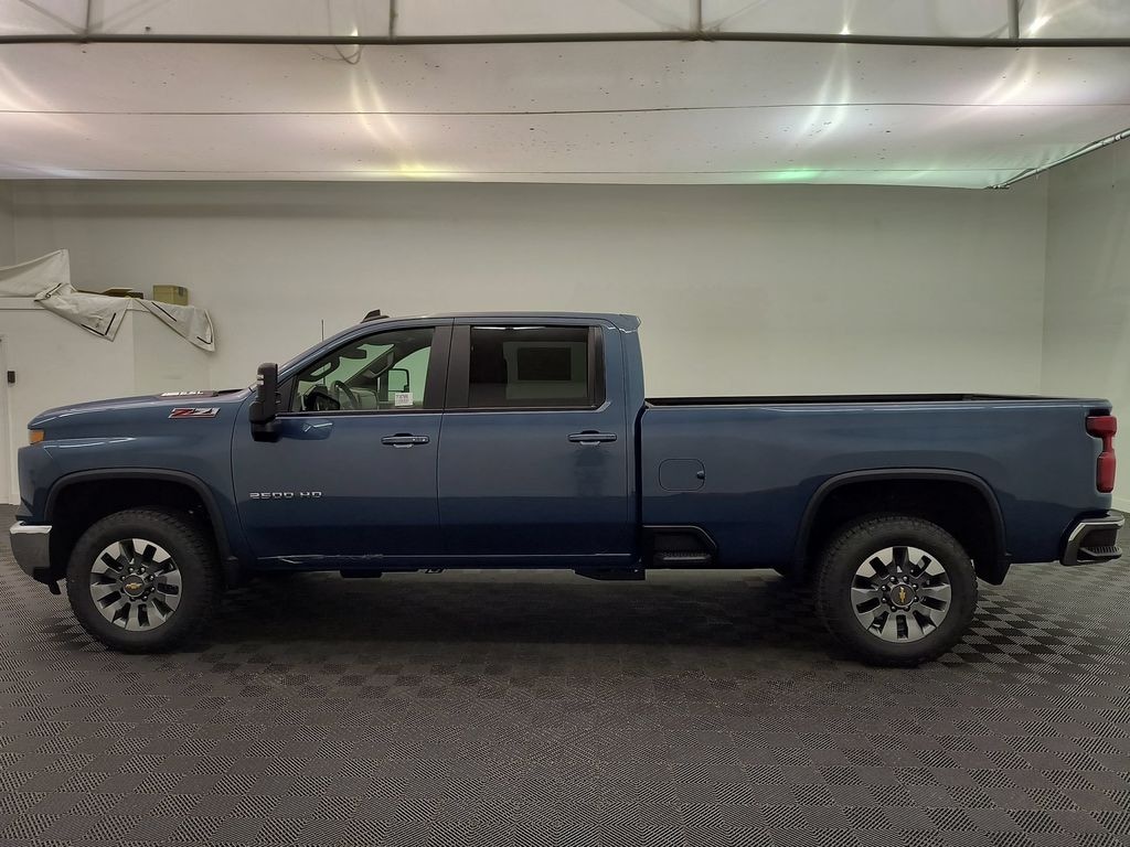 New 2026 Chevrolet Silverado 2500 LT Crew Cab