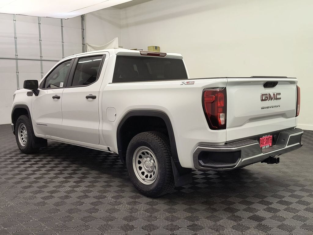 New 2026 GMC Sierra Pro Crew Cab