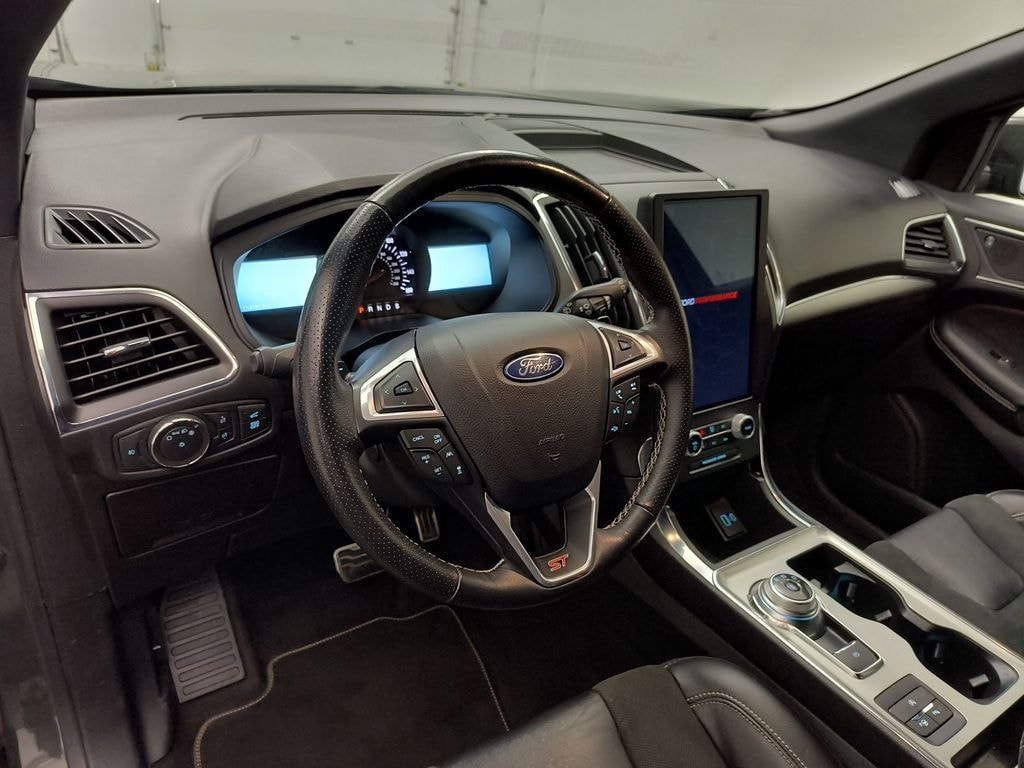 Used 2022 Ford Edge ST SUV
