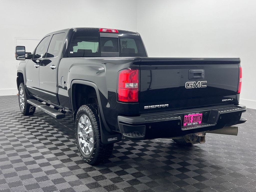 Used 2016 GMC Sierra 2500 Denali Truck Crew Cab