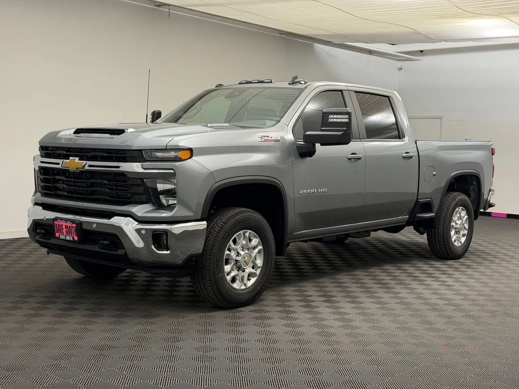 New 2026 Chevrolet Silverado 2500 LT Crew Cab