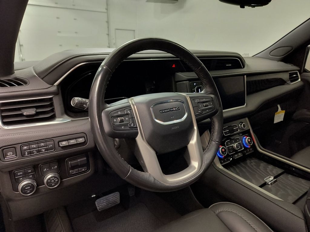 Used 2022 GMC Yukon XL 1500 Denali SUV